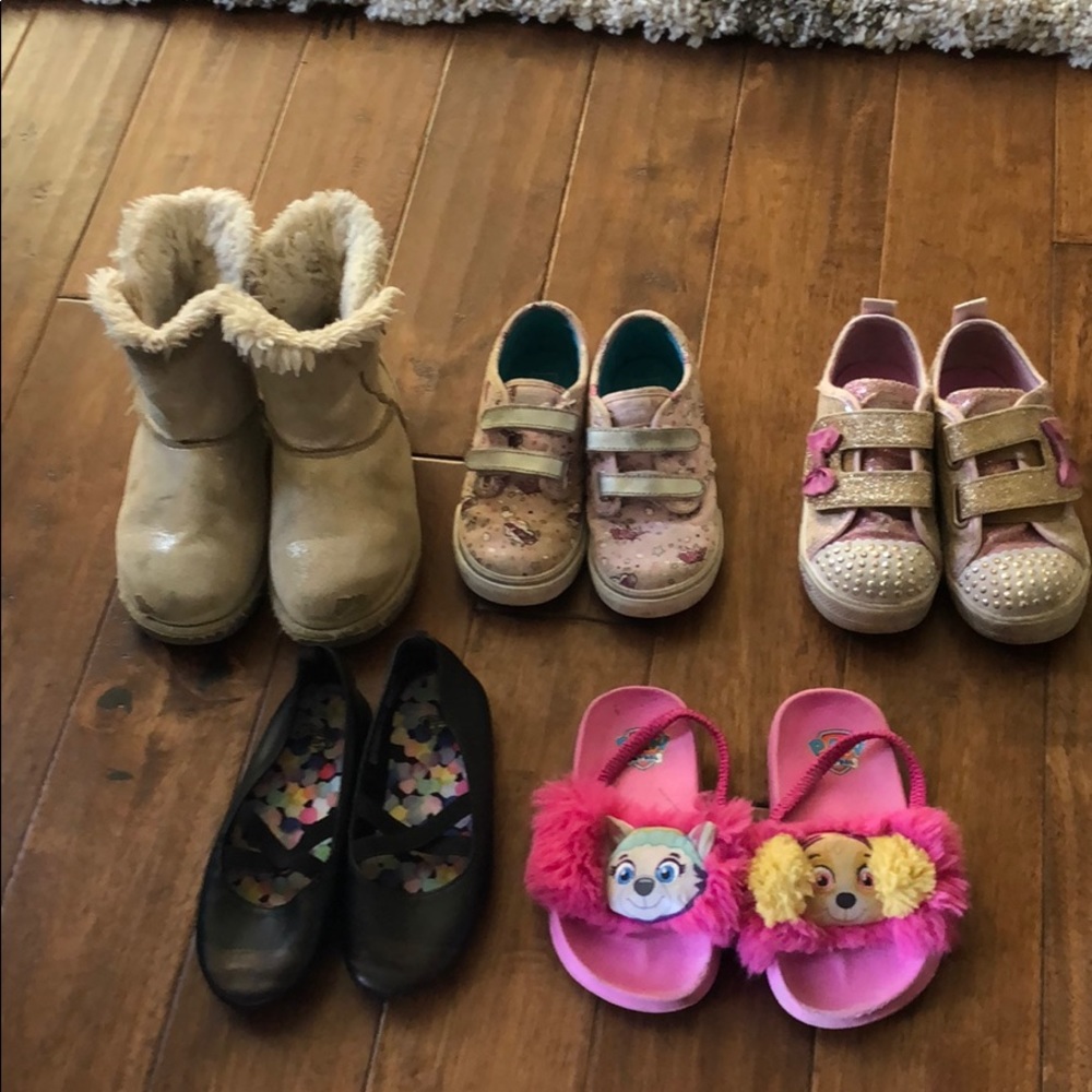 Toddler size 10 shoes.  used.